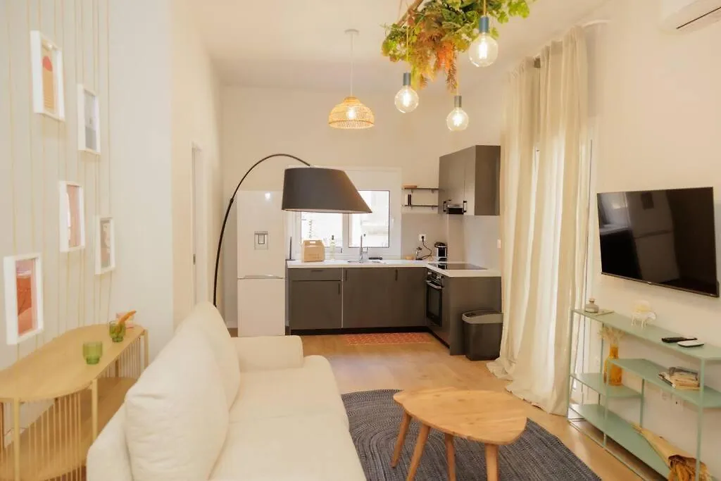 Modern 2bdr In Pagrati * Афины
